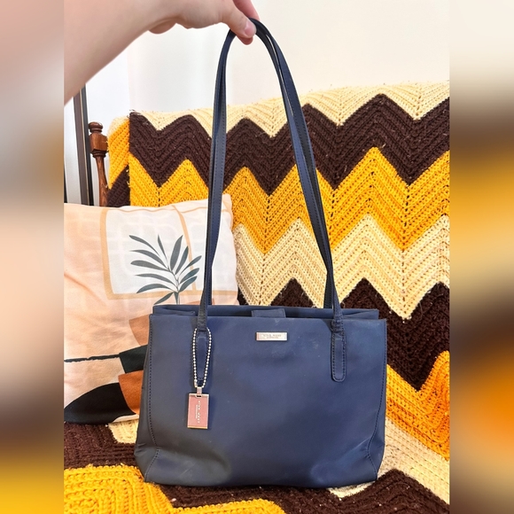 Authentic Nine West Shoulder Bag - Picture 1 of 9